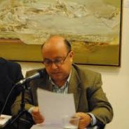 Μια αξιοσημείωτη έκδοση σε γαλλική μετάφραση από τον Καθηγητή Δημήτρη Φίλια του θεατρικού έργου «Εχθροί εξ αίματος» του γνωστού και αγαπητού σε όλους μας αναγνωρισμένου καλλιτέχνη των Κόμικς αλλά και συγγραφέα, Αρκά, από τις εκδόσεις  «Γρηγόρη»