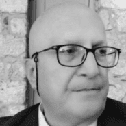 ΑΡΘΡΟΓΡΑΦΙΑ Δρα Κωνσταντίνου Μπούρα τού Βασιλείου, γεννηθέντος το 1962 στην Καλαμάτα.